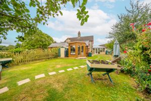 Photo 33- click for photo gallery